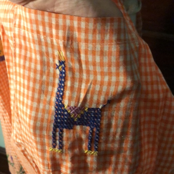 Homemade preteen size orange gingham embroidered apron/ llama/pockets - Picture 7 of 14